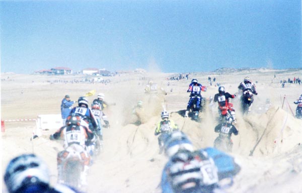 img03